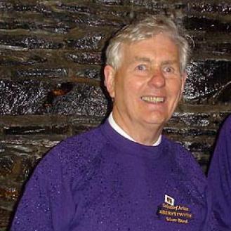 A picture of 'Peter Henley'